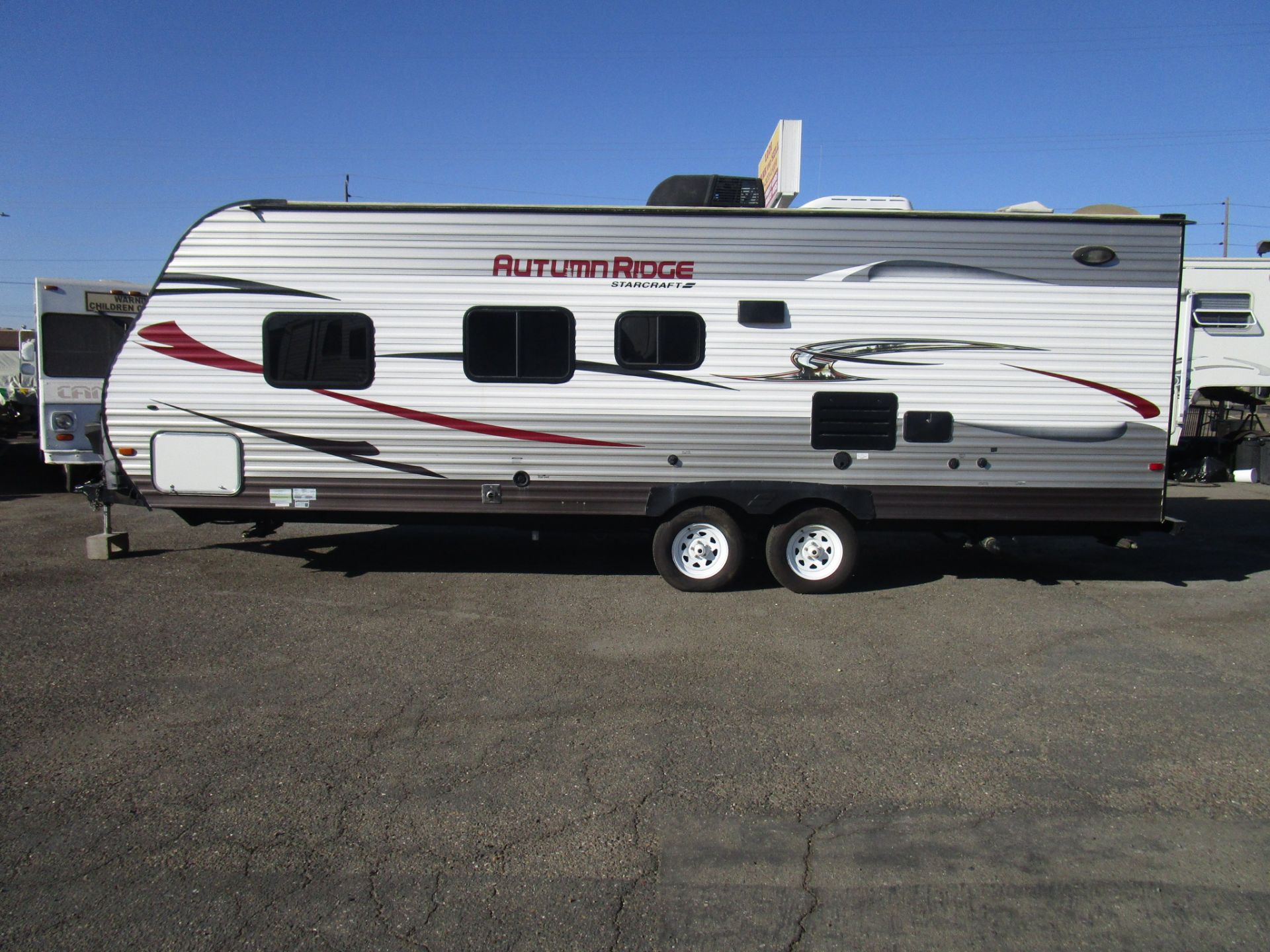 RV for sale 2015 Starcraft Autumn Ridge 278 BH Travel Trailer 27' in Lodi Stockton CA Lodi