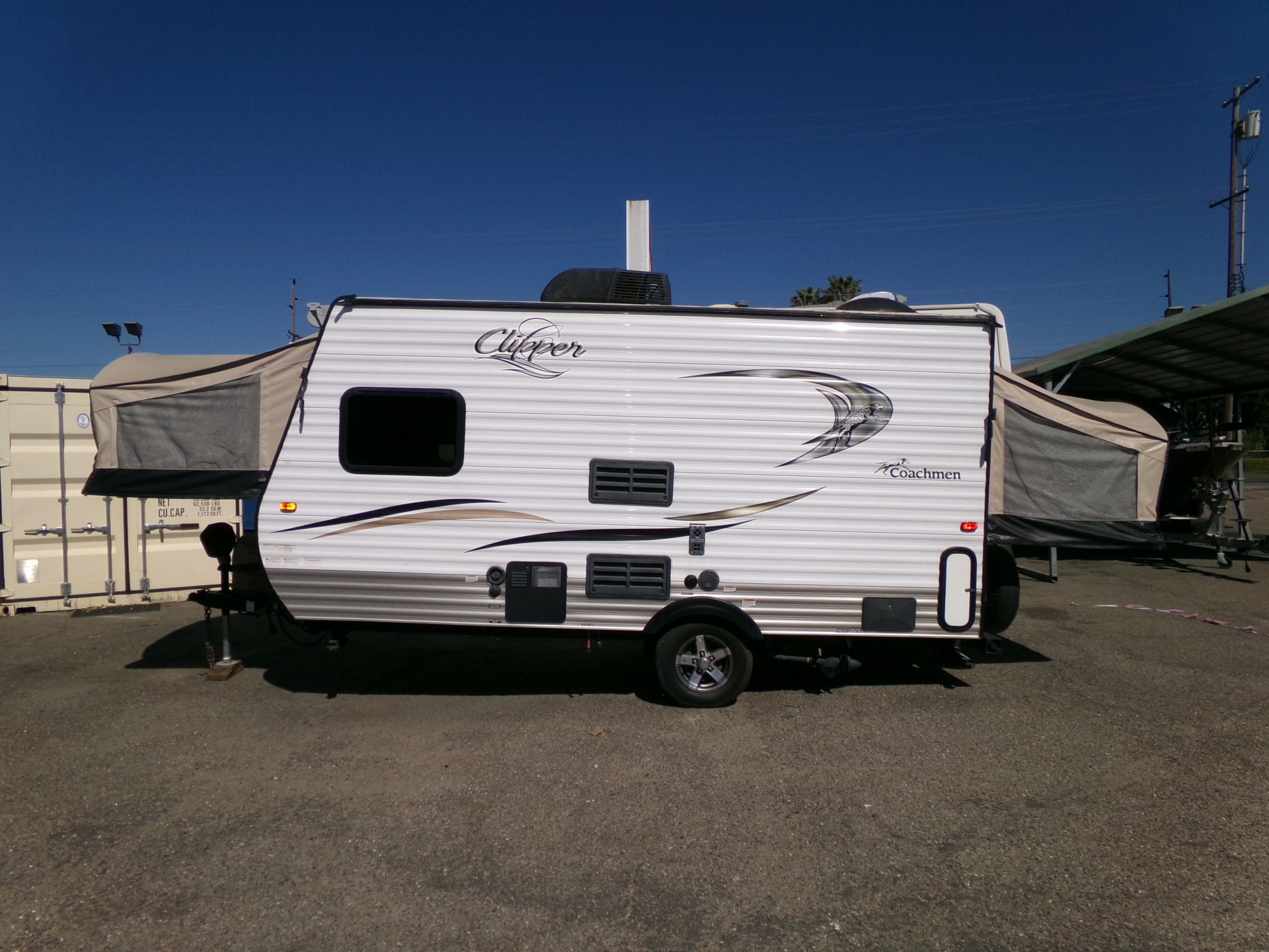 2016 Coachmen Clipper Hybrid 16RSD