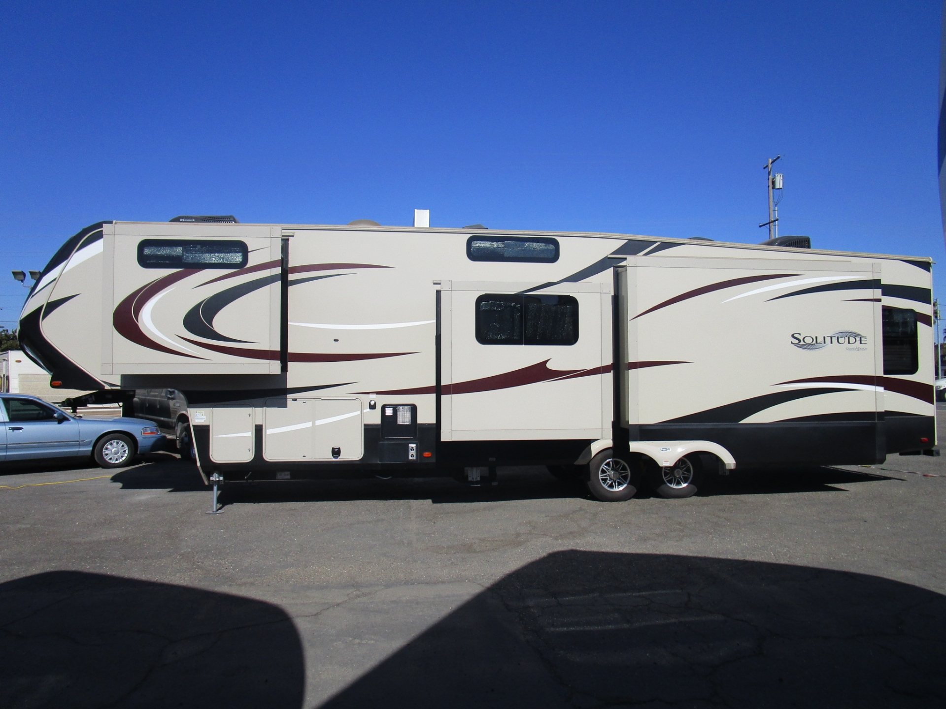 2016 Grand Design 5th Wheel Solitude 377MB-R