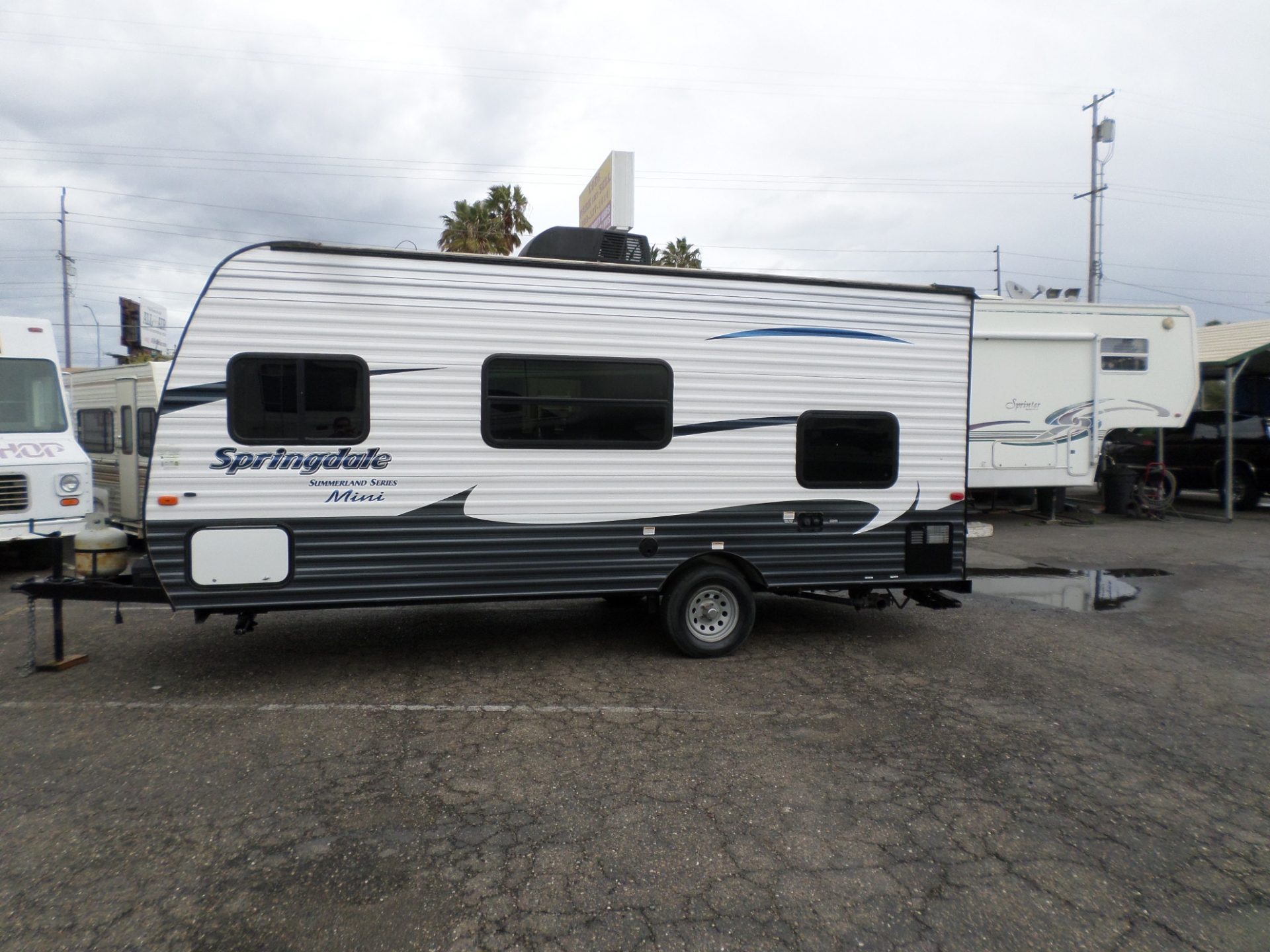 RV for sale 2016 Springdale Summerland Series Mini 22' in Lodi