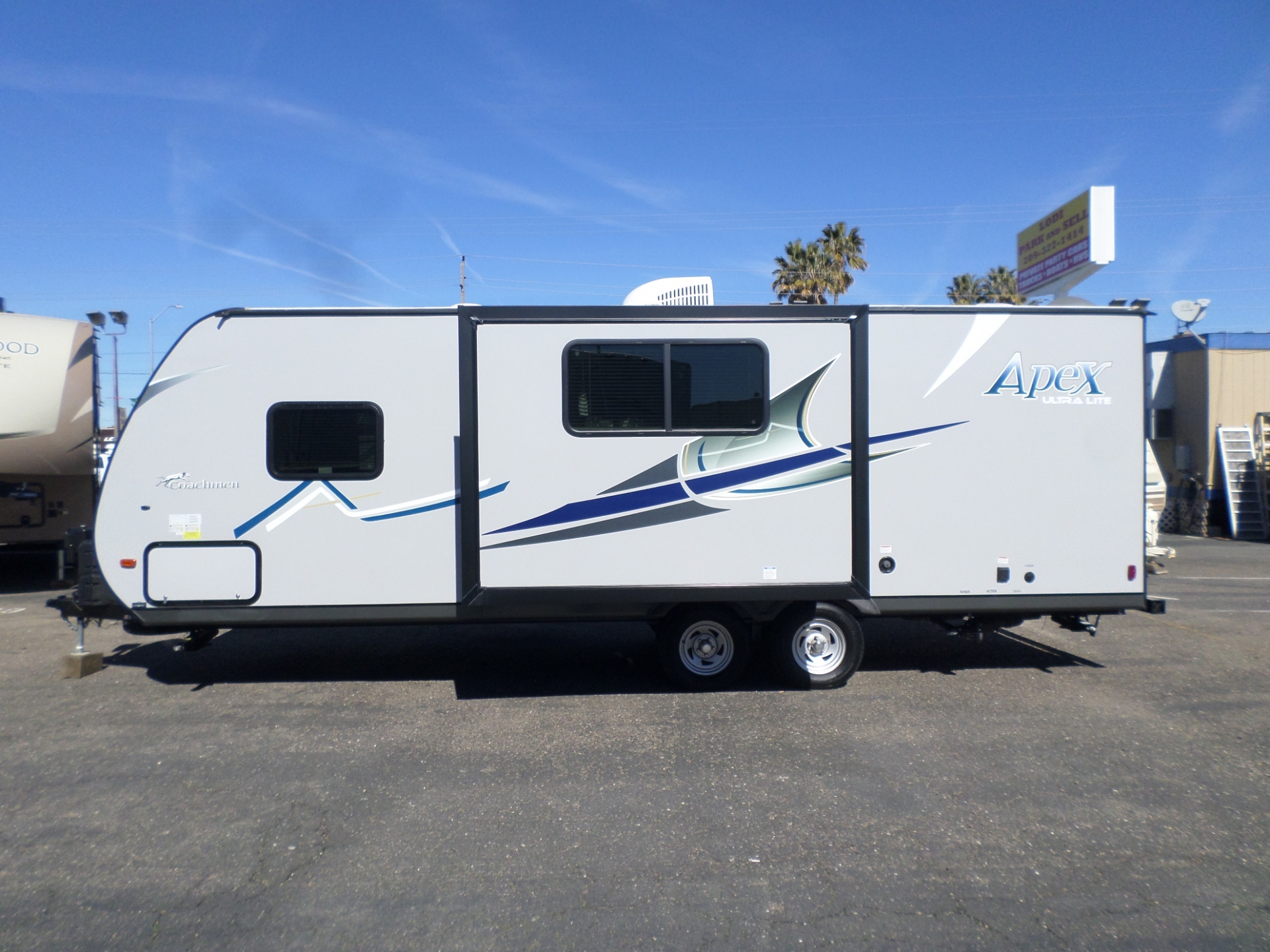 Rv For Sale 19 Coachmen Freelander 27qb Class C Motorhome 30 In Lodi Stockton Ca Lodi Park And Sell