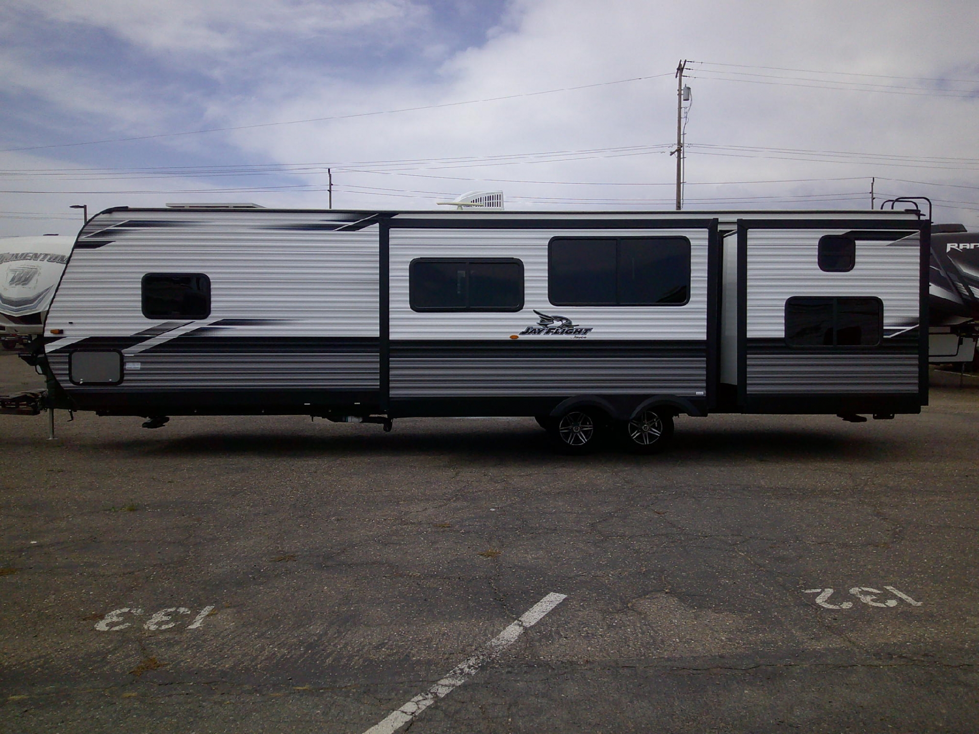 RV For Sale 2022 Jayco Travel Trailer Jay Flight 33RBTS 38 In Lodi 