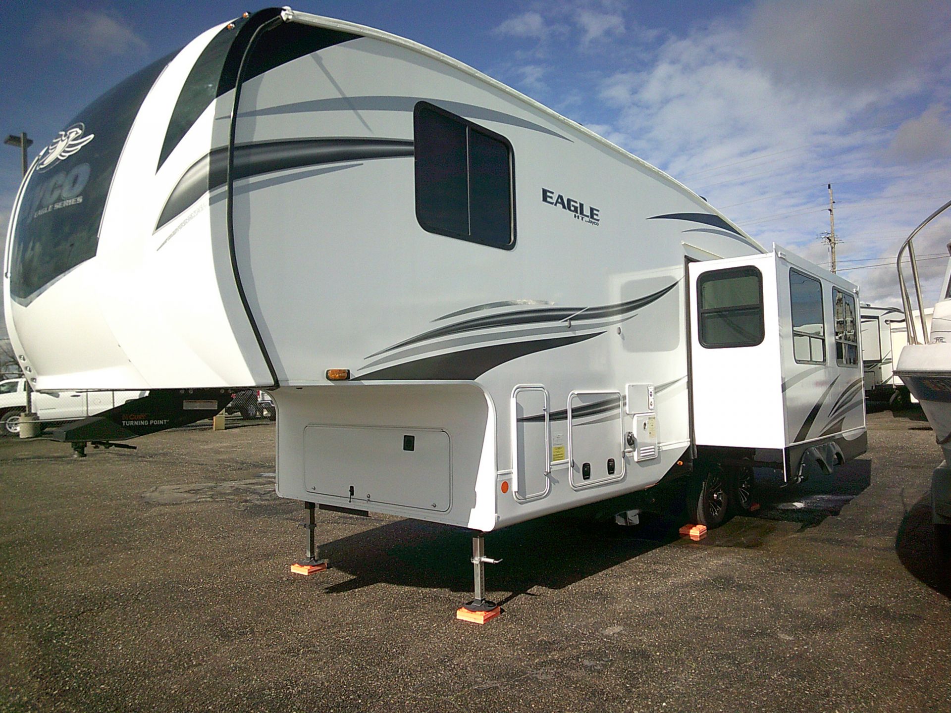 RV for sale: 2023 Jayco Eagle 27RS Fifth Wheel Trailer 30' in Lodi ...