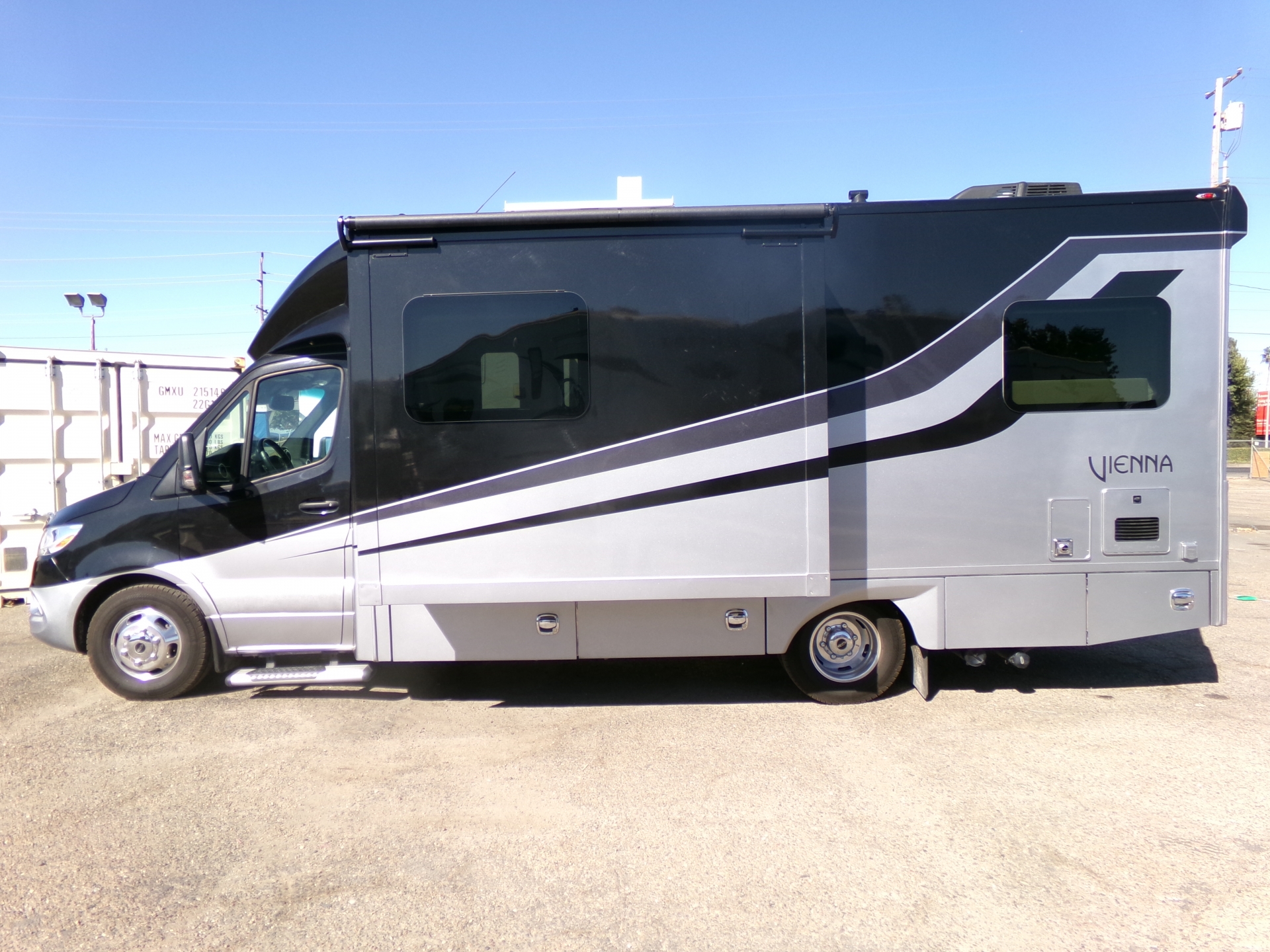 2023 Mercedes-Benz Sprinter Vienna
