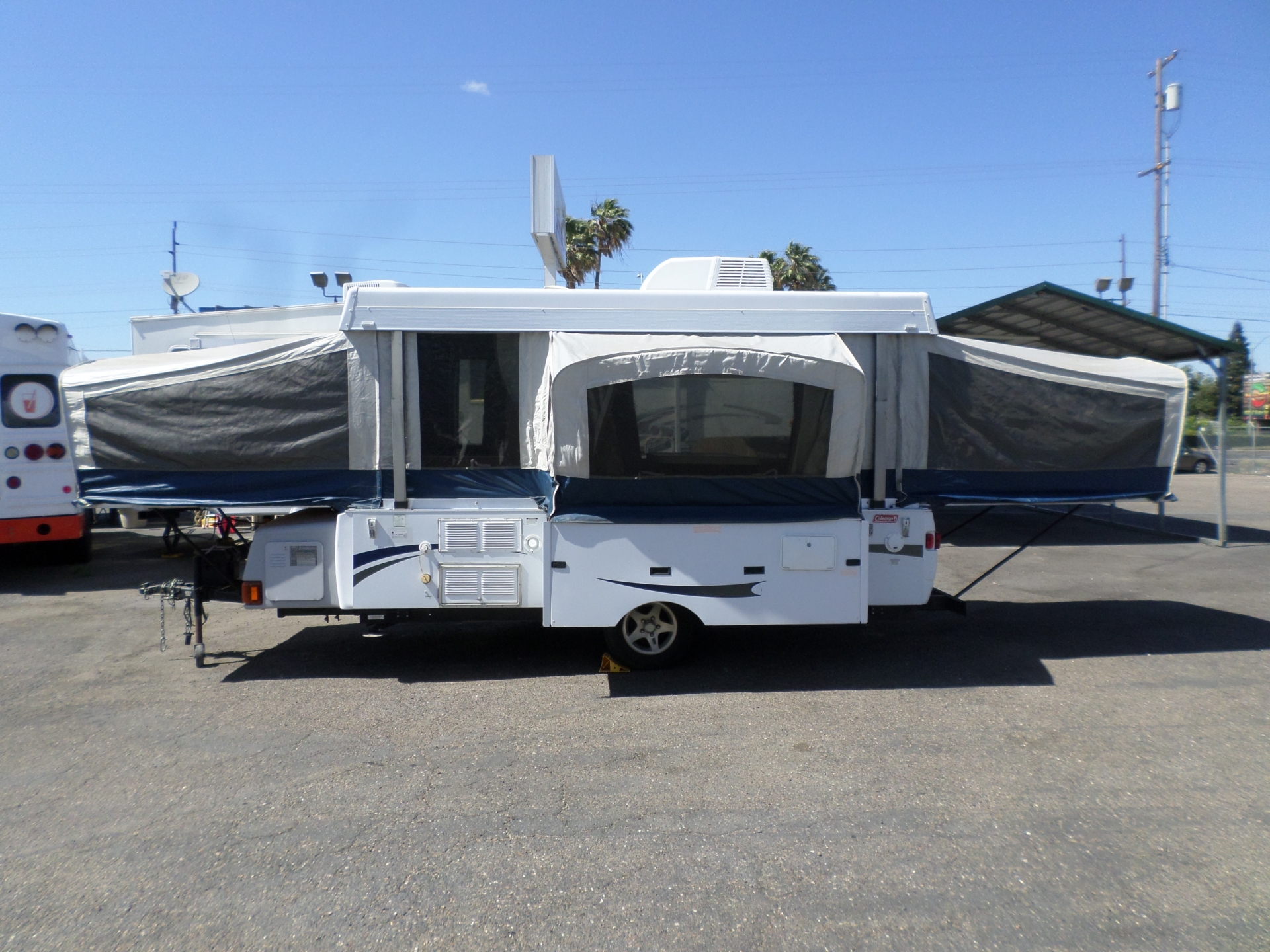 2010 Coleman Utah Pop-Up Tent Trailer