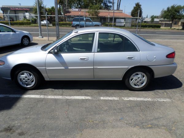 2002 Ford escort for sale #7