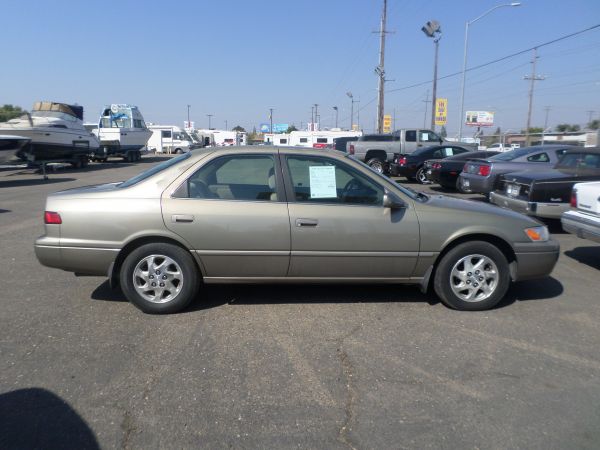 Car for sale: 1999 Toyota Camry LE in Lodi Stockton CA - Lodi Park and Sell