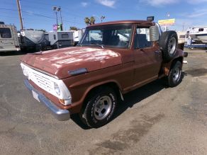 1967 Ford F100 Custom Cab Stepside Photo 2