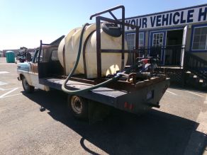 1970 Ford F-250 10ft Flatbed Photo 3