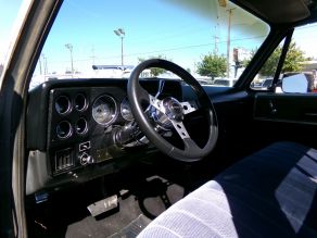 1973 Chevy 2500 reg cab long bed Photo 4