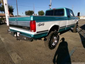 1995 Ford F-250 XLT 4X4 Diesel Truck Photo 3