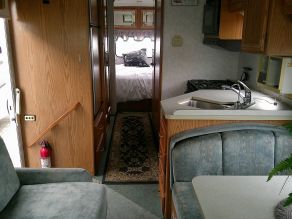 1996 Winnebago Itasca Sunrise Class A Motorhome Photo 4