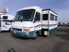 1996 Georgie Boy Cruise Master Class A Motorhome Photo 2