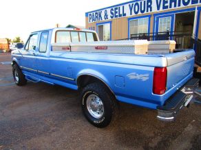 1997 Ford Extended Cab 4X4 F-250 XLT Power Stroke Photo 3