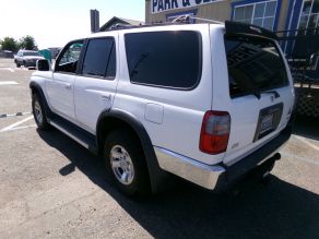 1998 Toyota 4Runner SR5 Photo 3