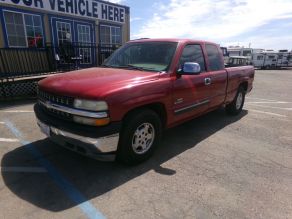 1999 Chevy Silverado LS 1500 Extended Cab Limited Edition Truck Photo 2