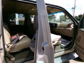 1999 Ford 4X4 F-350 Lariat CrewCab Longbed Photo 6