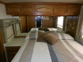 2000 Tiffin Allegro D37 Class A Diesel Pusher Photo 6