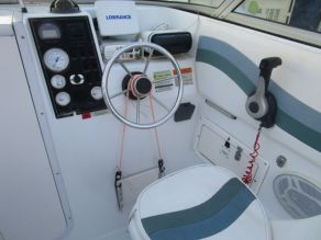 2000 Sea Swirl Striper Fishing Boat Photo 4