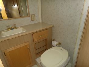 2001 Winnebago Itasca Photo 5