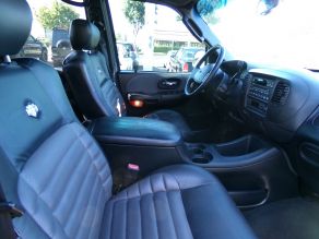 2002 Ford F-150 Supercharged Harley Davidson Edition Photo 3