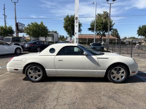 2002 Ford Thunderbird Hard Top Convertible Photo 4