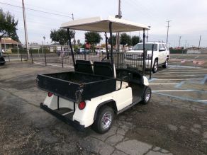 2002 ParCar 48 Volt Electric Golf Cart Photo 3