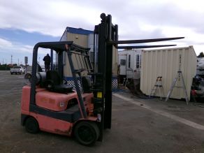 2003 Caterpillar Fork lift 5000lbs Photo 6