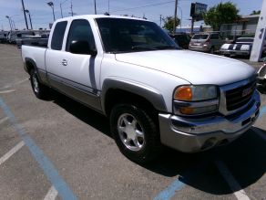 2003 GMC 1500 SLT Entended Cab 4X4 Photo 2