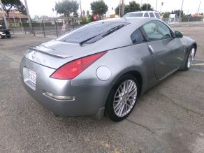 2004 Nissan 350Z Photo 3