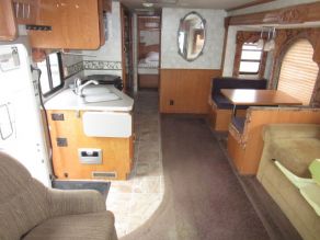 2005 Coachman Class A Aurora 3380MBS Photo 3