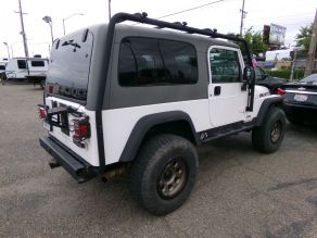 2005 Jeep Wrangler LJ Unlimited Photo 3