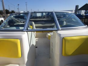 2006 Sea Ray 205 Sport Photo 4