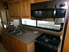 2006 Alfa Class A See-Ya Diesel Pusher Photo 3