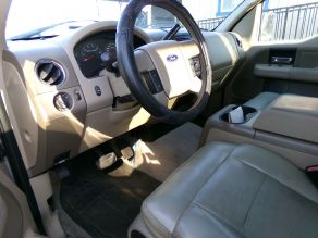 2006 Ford F-150 Lariat Crew Cab SB Photo 4