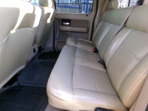 2006 Ford F-150 Lariat Crew Cab SB Photo 5