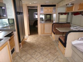 2006 National Seabreeze LX  Class A Motorhome Photo 3