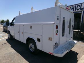 2007 Ford E-350 Utility Van Photo 3