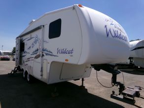2007 Forest River WildCat 5th Wheel Photo 2
