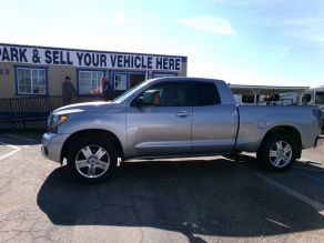 2007 Toyota Tundra Limited 4X4 Crew Cab
