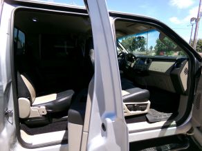 2008 Ford F-250 XLT 4X4 Crew Cab Short Bed Photo 6