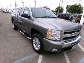 2009 Chevrolet Silverado LT 1500 Extened Cab Short Bed 2wd Truck Photo 2