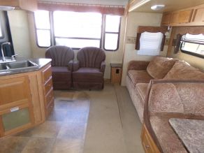 2010 Forest River Rockwood Ultra Lite Travel Trailer Photo 4