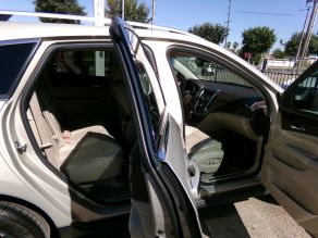 2011 Cadillac SRX Luxury Photo 6