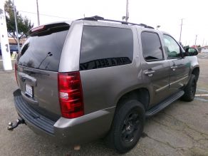 2007 Chevrolet Tahoe LT Photo 2