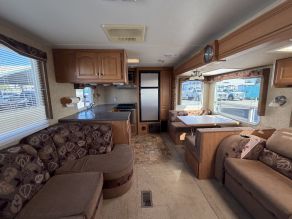 2011 Forest River Wildcat Travel Trailer Photo 3