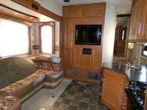 2011 Heartland Road Warrior Toy Hauler Photo 4