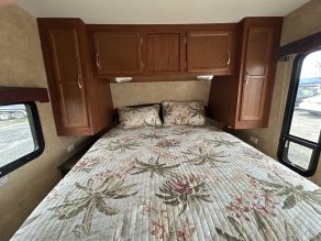 2011 Jayco JayFlight Travel Trailer Photo 5