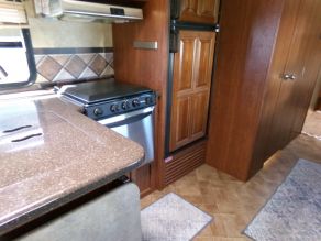 2012 Forest River Wildcat Maxx T29BHS Slate Edition Travel Trailer Photo 4