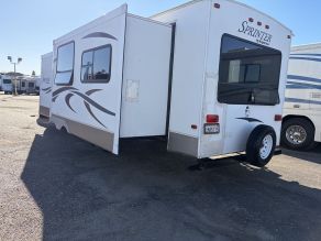 2012 Keystone Sprinter Travel trailer Photo 2